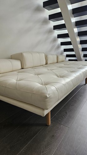 Boconcept fusion tufted cream - fusion,